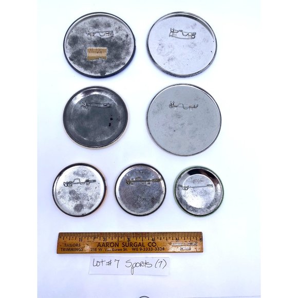 Pin Back Buttons Sport theme buttons Buccaneers Cowboy Rowdies Lot of 7 - Picture 5 of 5